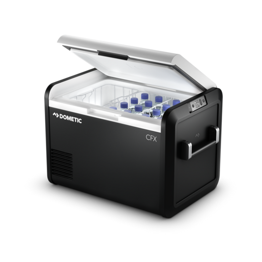 DOMETIC presenta CFX3 55IM: La primera nevera portátil que hace hielo.
